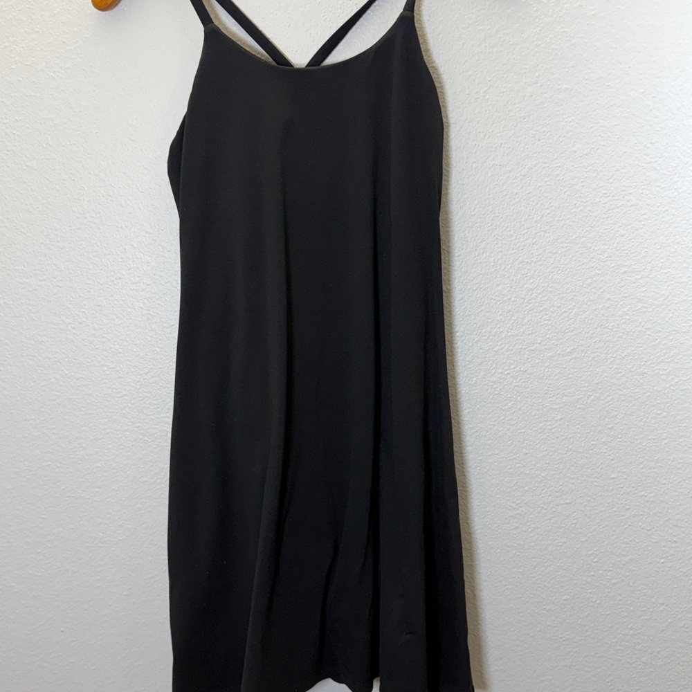Source Unknown Black Athletic dress